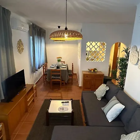 Vakantiehuis Buganvilia House By Fhr *